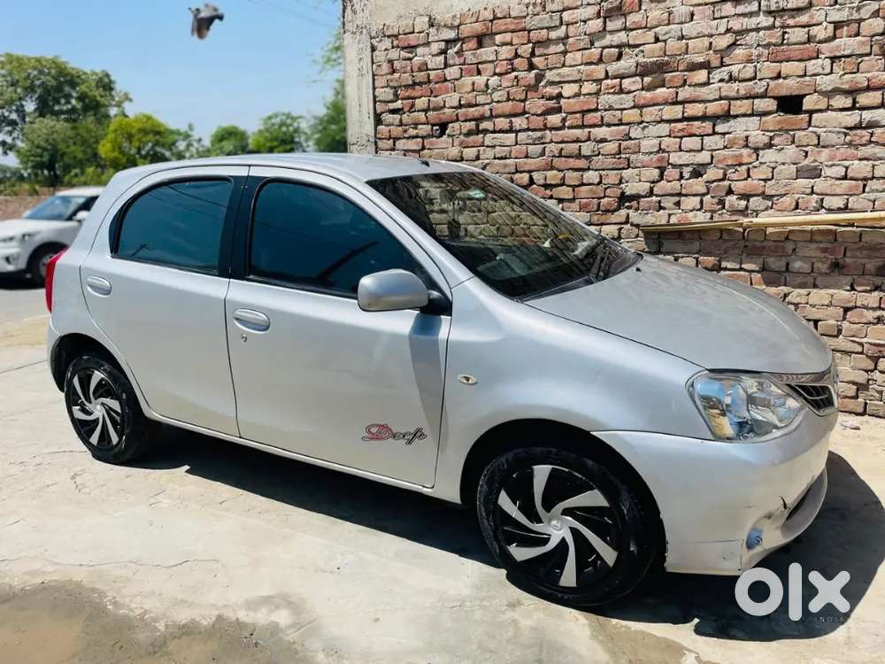 Toyota Etios Liva 2012 Diesel 86000 Km Driven
