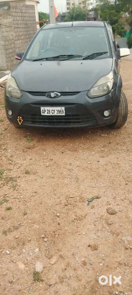 Ford Figo 2011 Lxi Petrol