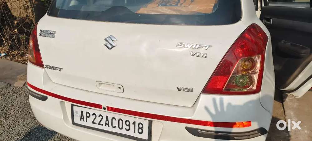 Maruti Suzuki Swift 2012 Diesel 140000 Km Driven