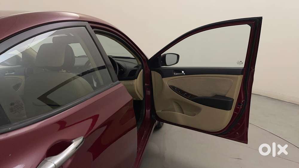 Hyundai Verna 1.6 Vtvt Sx, 2014, Petrol