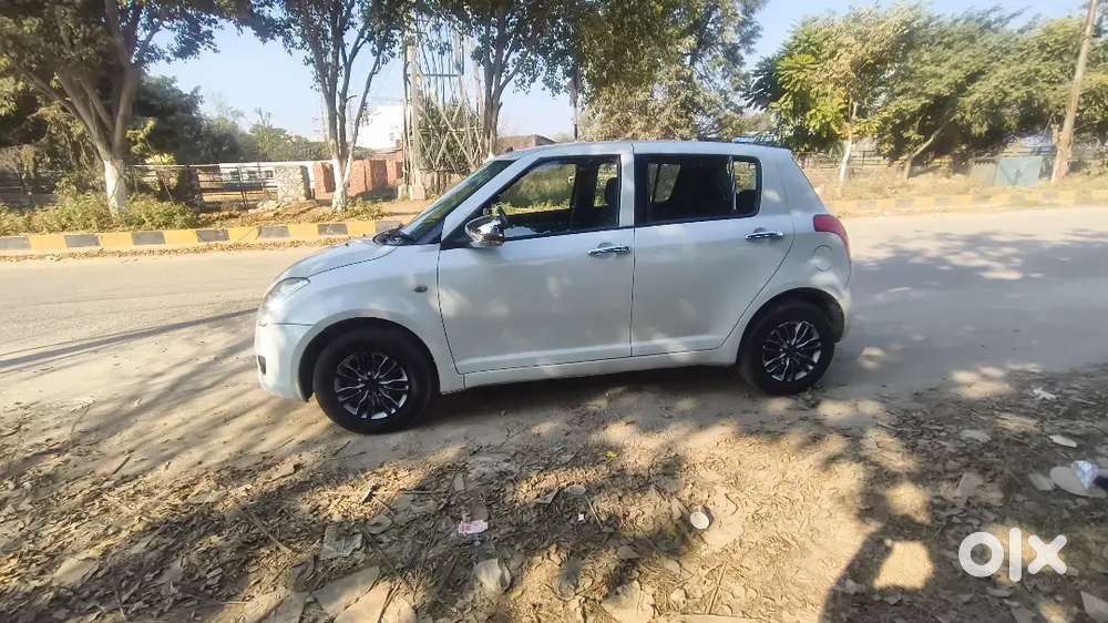 Maruti Suzuki Swift 2010 Petrol 110000 Km Driven