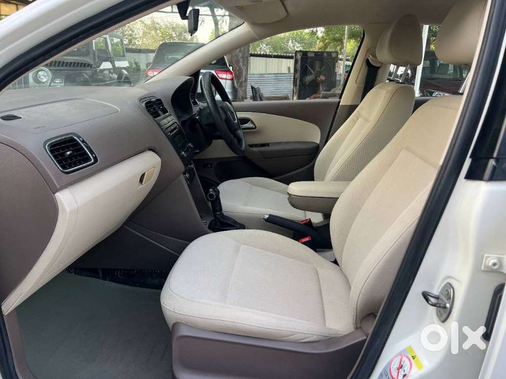 Skoda Rapid 1.6 Mpi At Elegance, 2012, Petrol