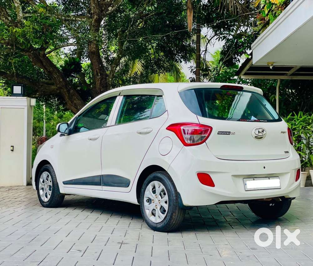 Hyundai Grand I10 2013-2016 Magna, 2016, Petrol
