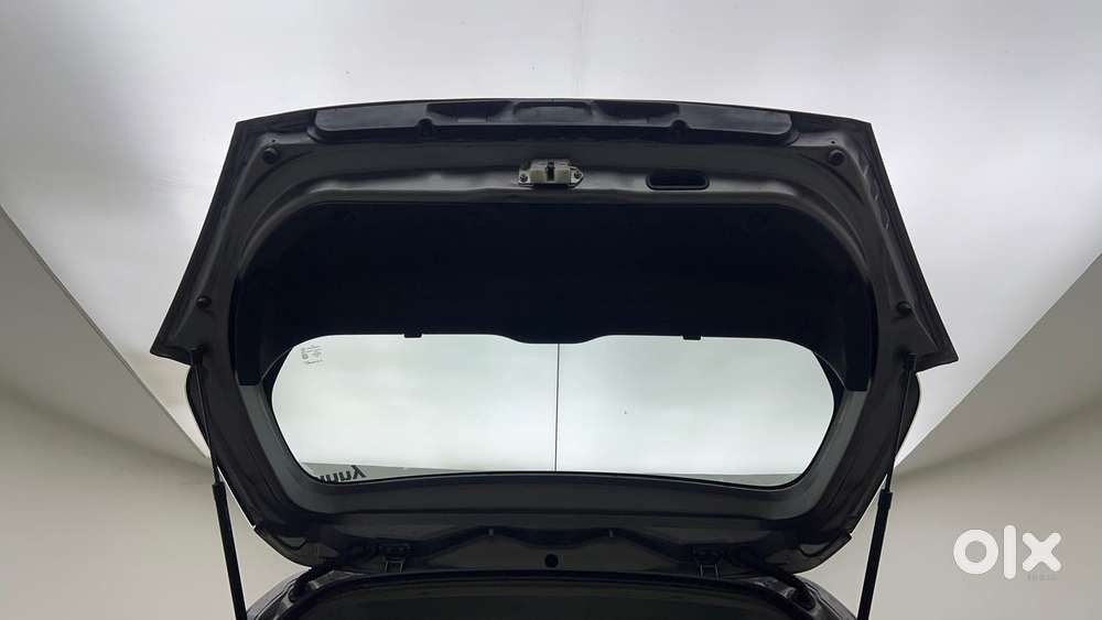 Maruti Suzuki Swift 1.3 Lxi, 2015, Petrol