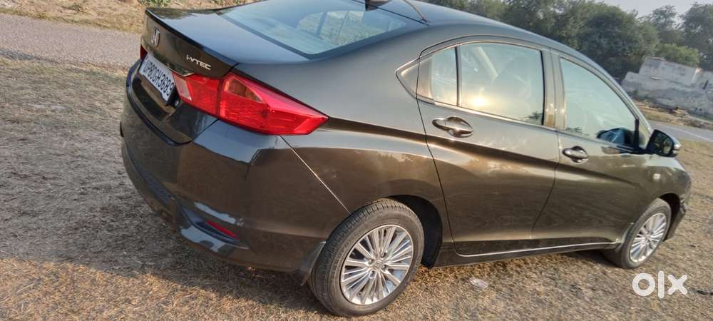 Honda City Vx (o) Mt I-vtec, 2022, Petrol