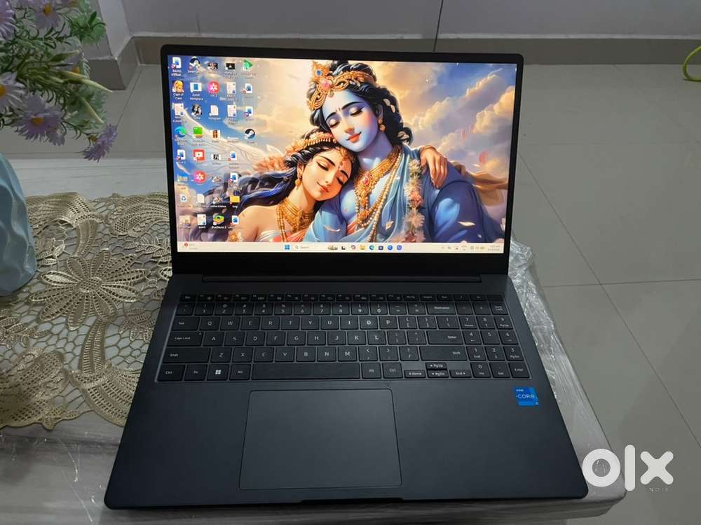 Samsung book 2 ,i5 ,16 gb ram , 1235U