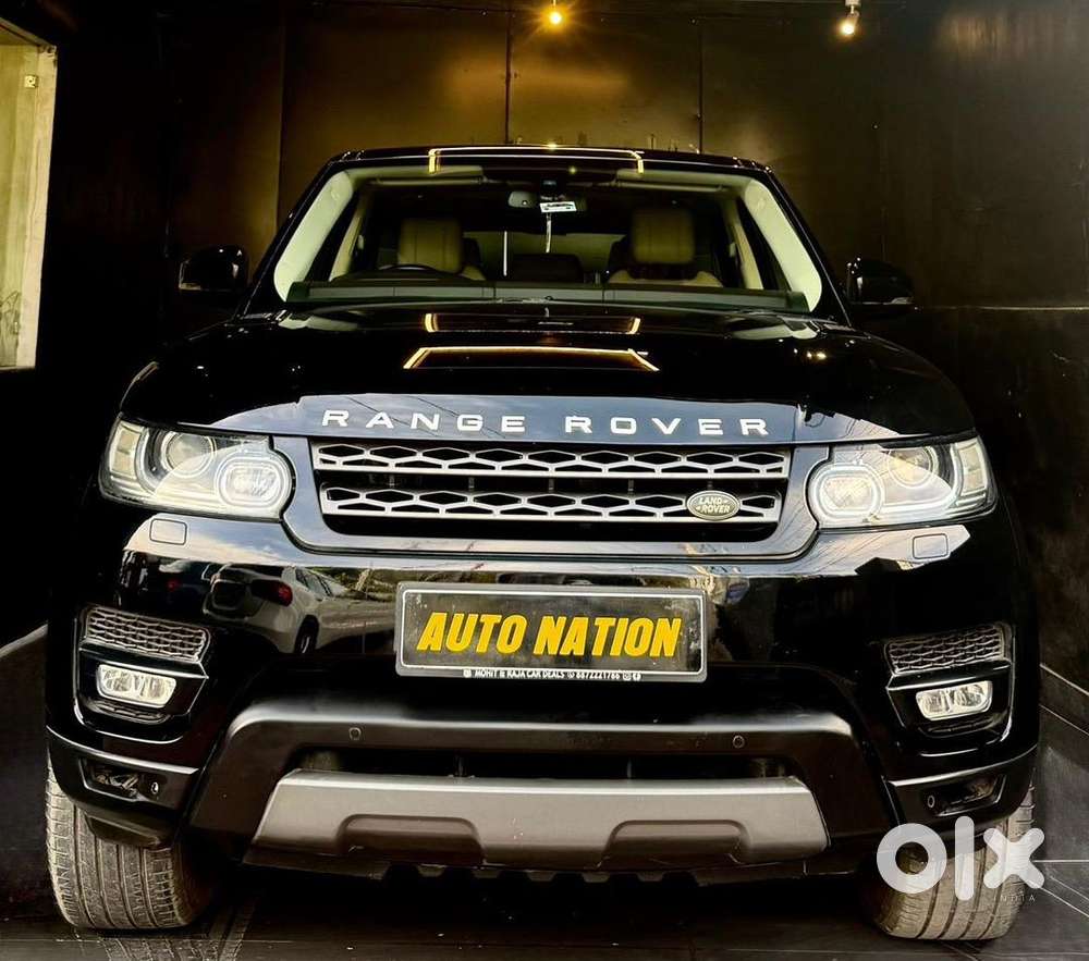 Land Rover Range Rover Sport 2015 Diesel 74000 Km Driven