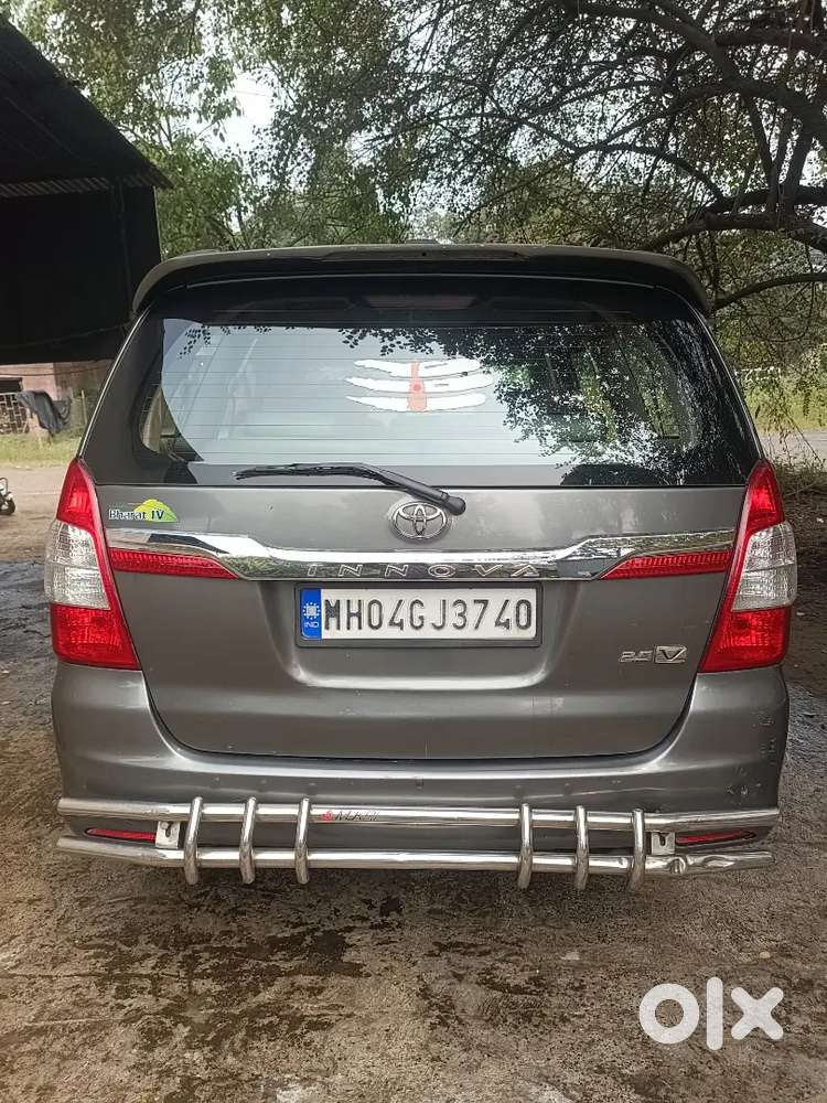 Toyota Innova Diesel 2014
