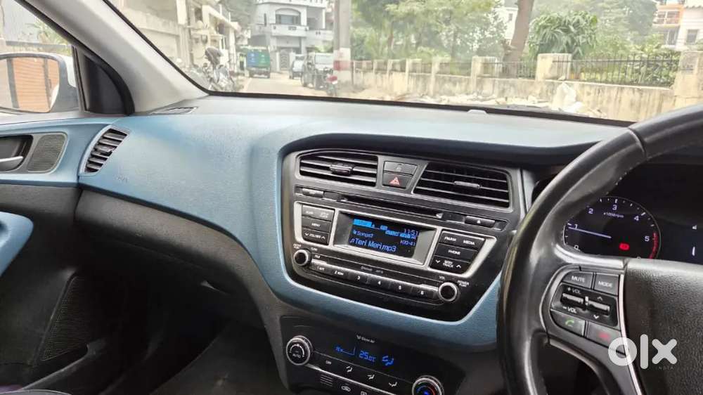 Hyundai I20 Active 2015 Diesel 99536 Km Driven