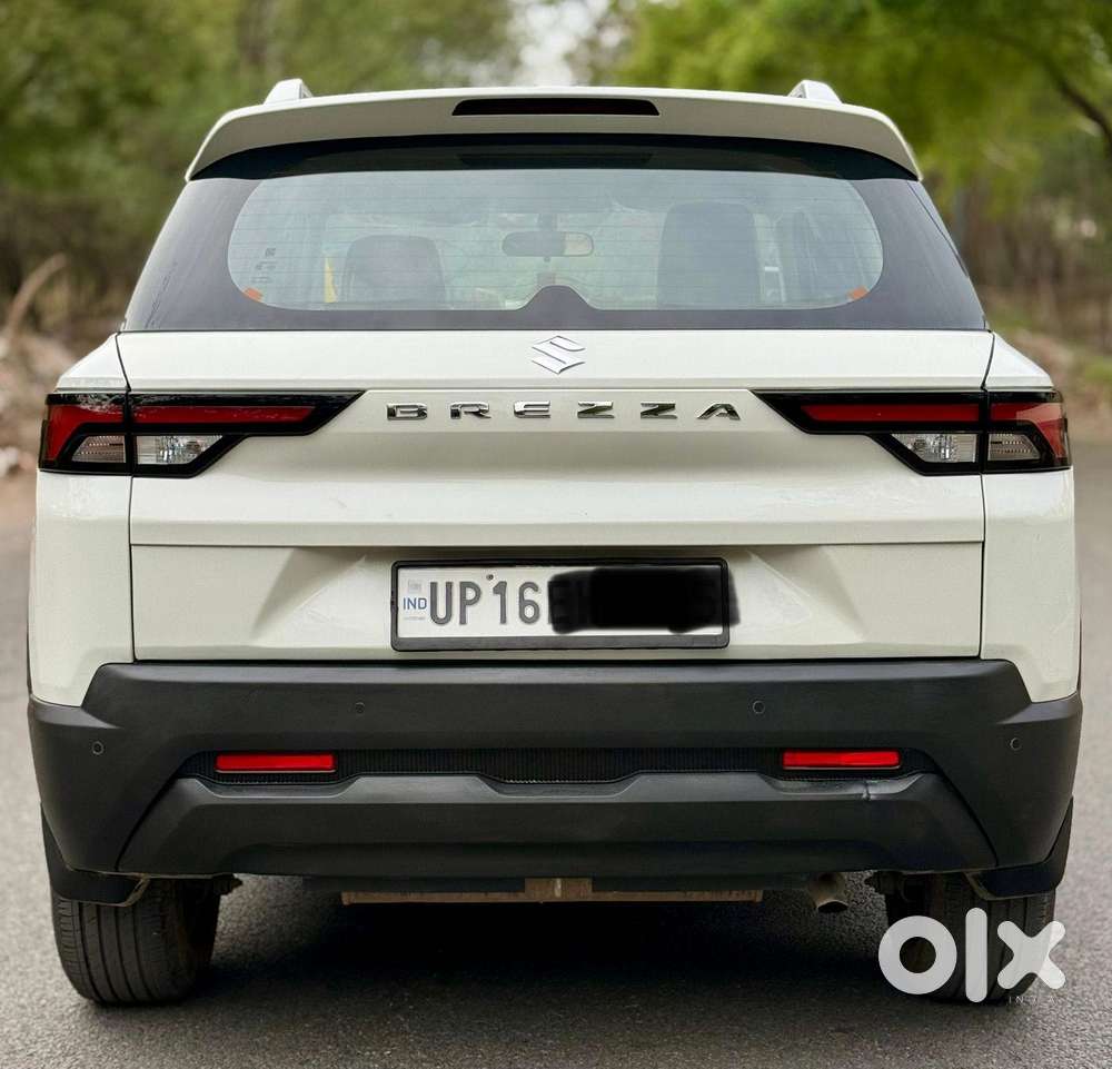 Maruti Suzuki Brezza 1.5 Vxi Cng, 2025, Petrol