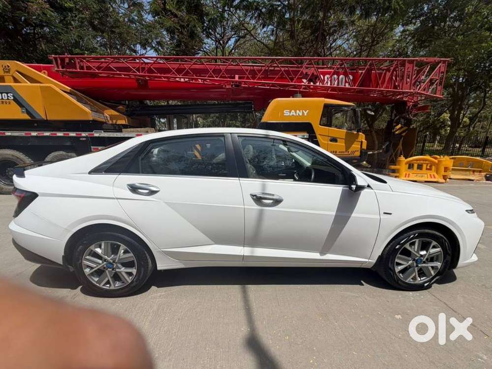 Hyundai Verna 1.5 Sx (o) Vtvt Ivt, 2025, Petrol