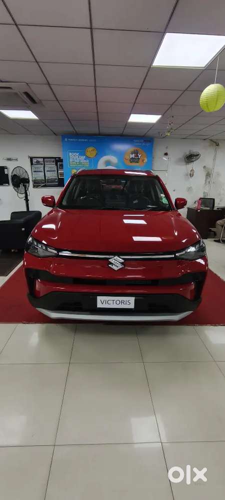 Maruti Suzuki Victoris 2025 Petrol 10000 Km Driven