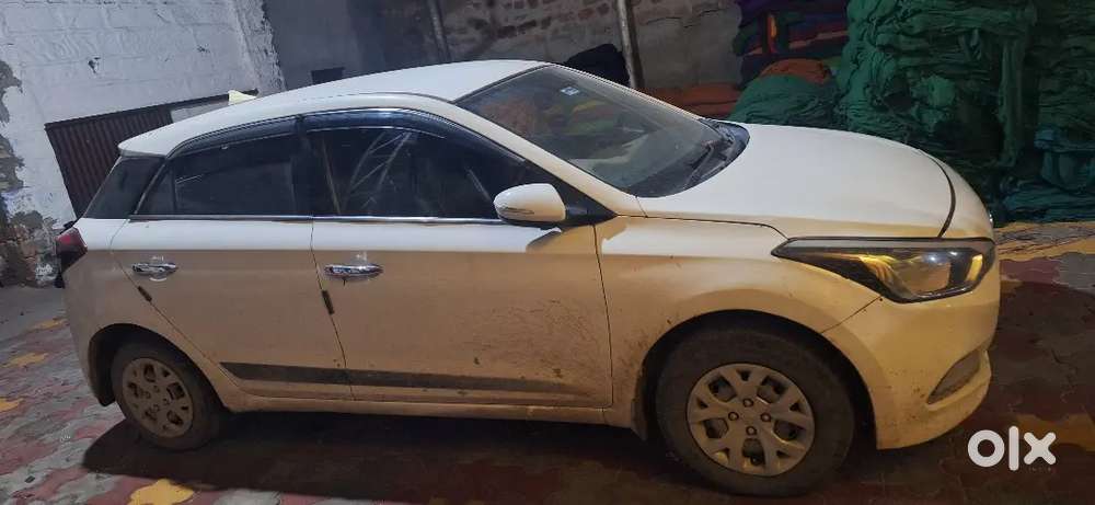 Hyundai I20 2016 Cng & Hybrids 125000 Km Driven