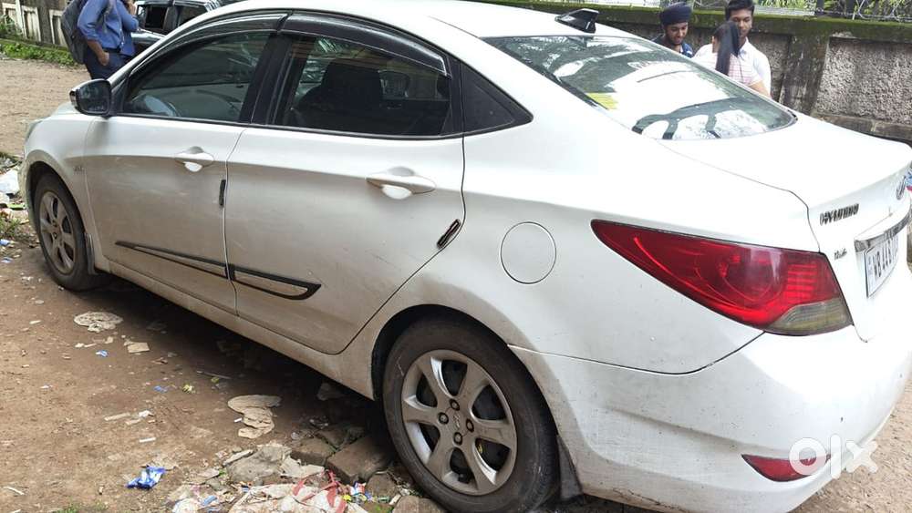 Hyundai Verna Petrol 2012