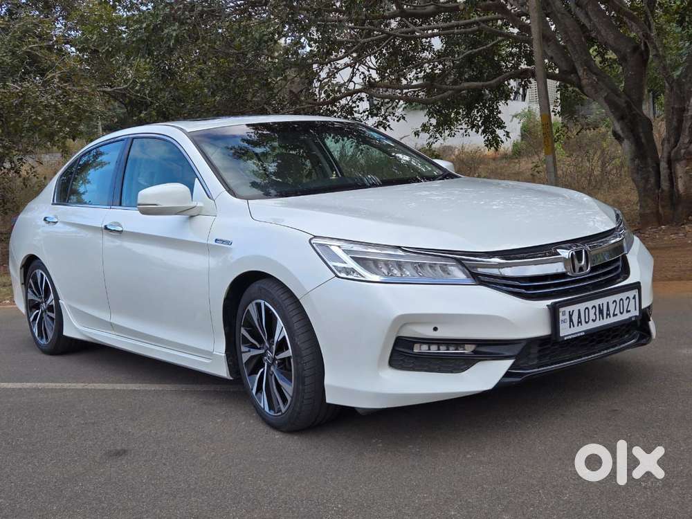 Honda Accord 2.0 Hybrid At Petrol, 2017, Petrol