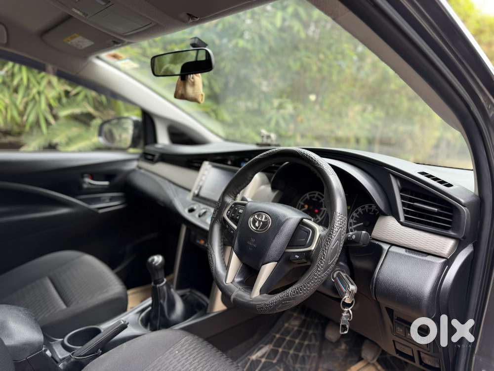 Toyota Innova Crysta [2020-ongoing] 2.4 Gx 7 Str, 2021, Diesel