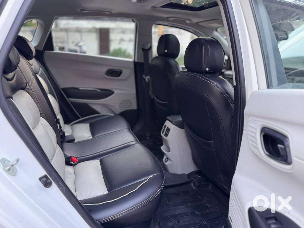 Hyundai I20 Asta 1.4 Automatic (o) With Sunroof, 2024, Petrol