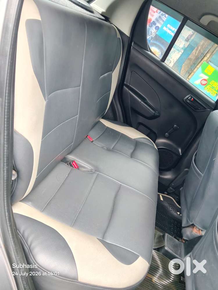 Maruti Suzuki Swift Lxi, 2013, Petrol