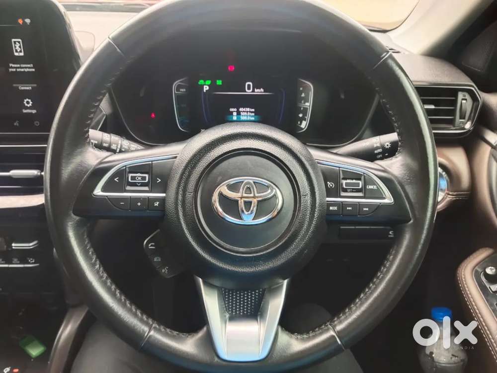 Toyota Urban Cruiser Hyryder 1.5 V Hybrid, 2023, Petrol