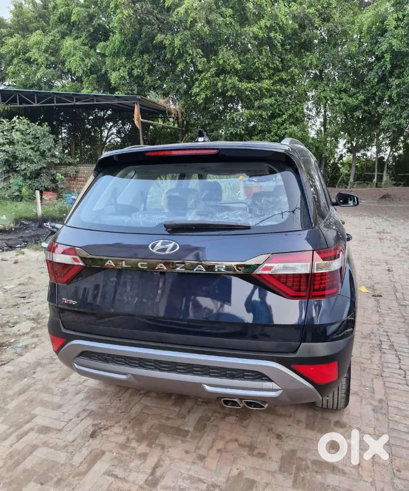 Hyundai Alcazar Prestige 2024