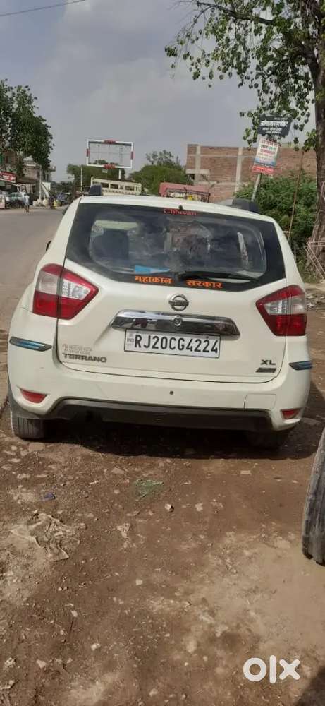 Nissan Terrano 2018 Diesel 75000 Km Driven