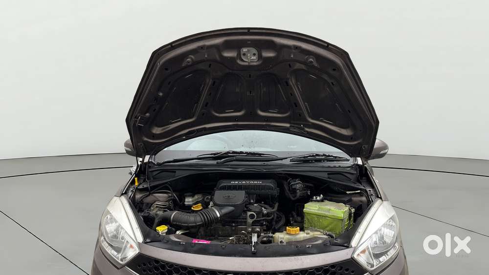 Tata Tiago 1.2 Revotron Xza, 2018, Petrol