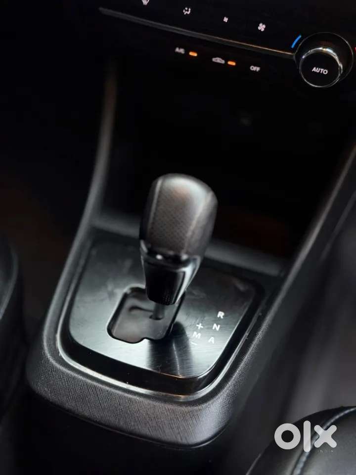 Tata Punch Creative Amt, 2022, Petrol