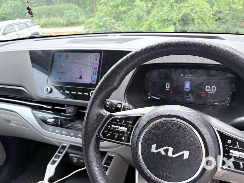 Kia Carens 2023 Diesel Well Maintained