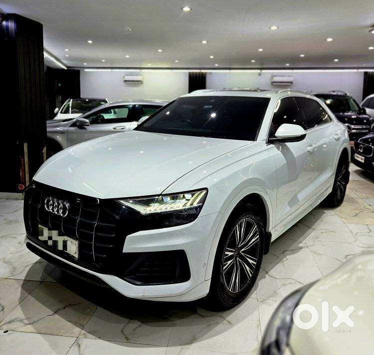 Audi Q8 Limited Edition, 2021, Petrol