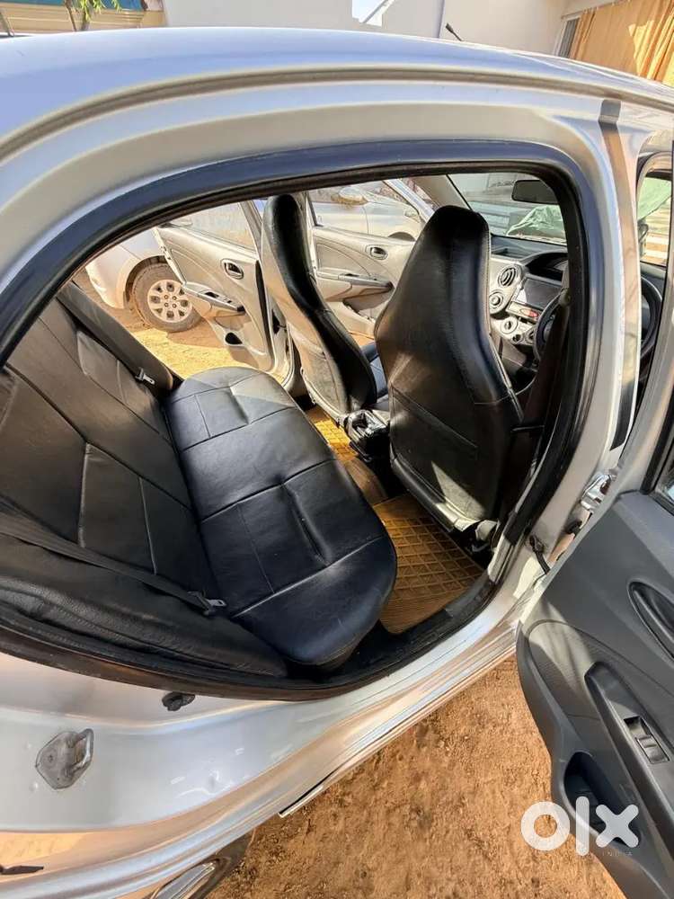 Toyota Etios 1.5 G 2013 Sportivo Petrol