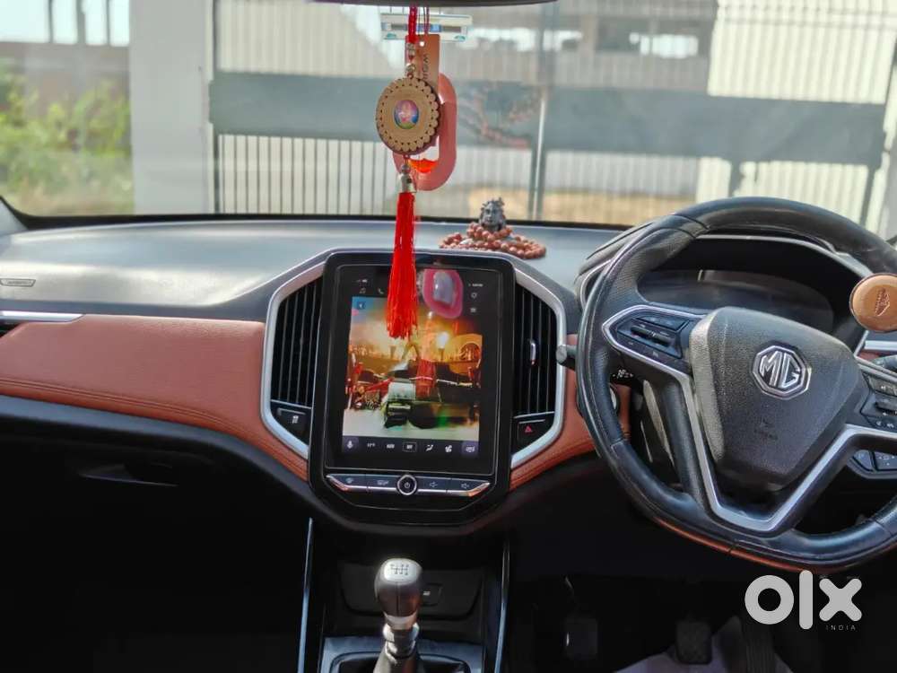 First Owner, 2021 Model, Top Model, Single Hand