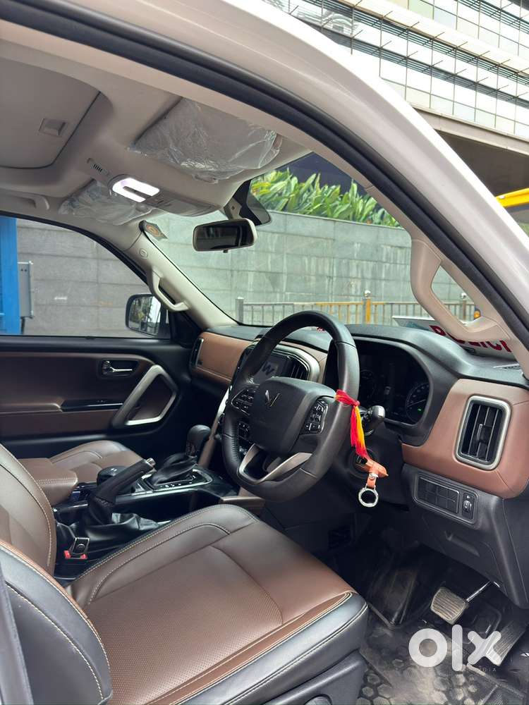 Mahindra Scorpio-n Z8 Select 2025 Diesel Automatic