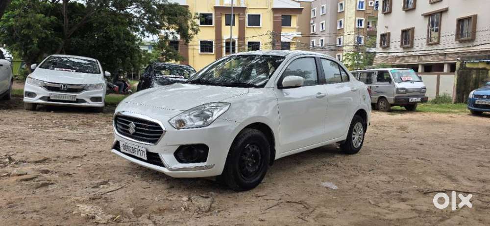 Maruti Suzuki Dzire 1.2 Vxi, 2019, Petrol
