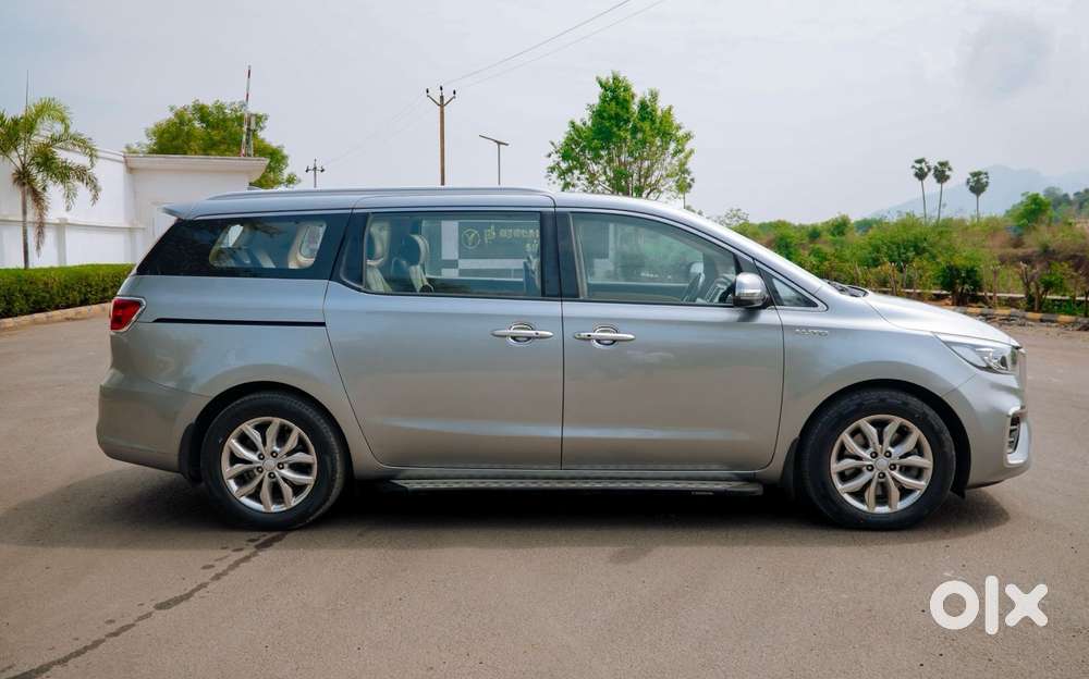 Kia Carnival Limousine Plus 7 Str, 2021, Diesel