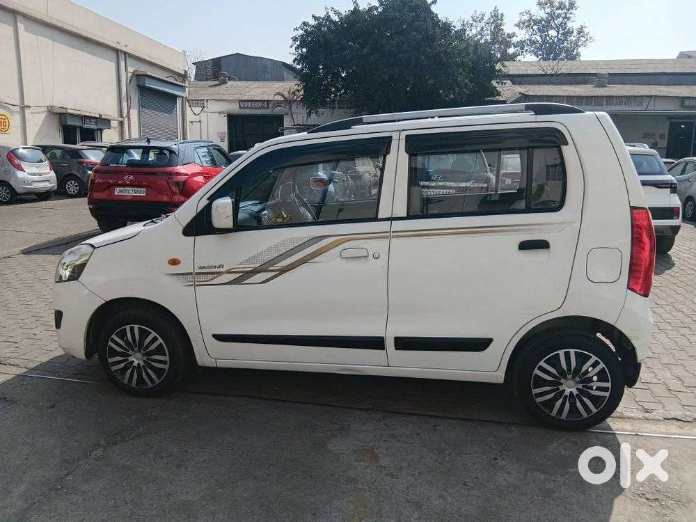 Maruti Suzuki Wagon R Vxi Amt1.2, 2018, Petrol
