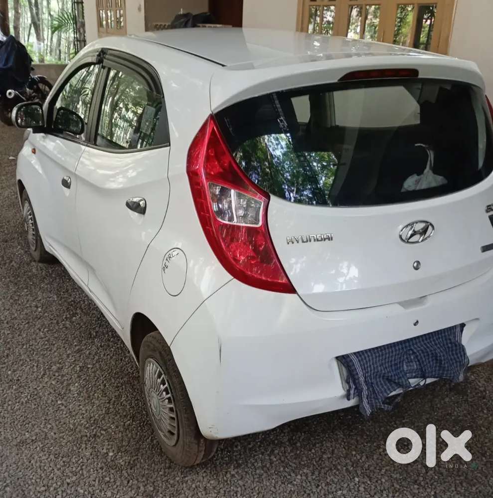 Hyundai Eon 2013 Petrol Well Maintained