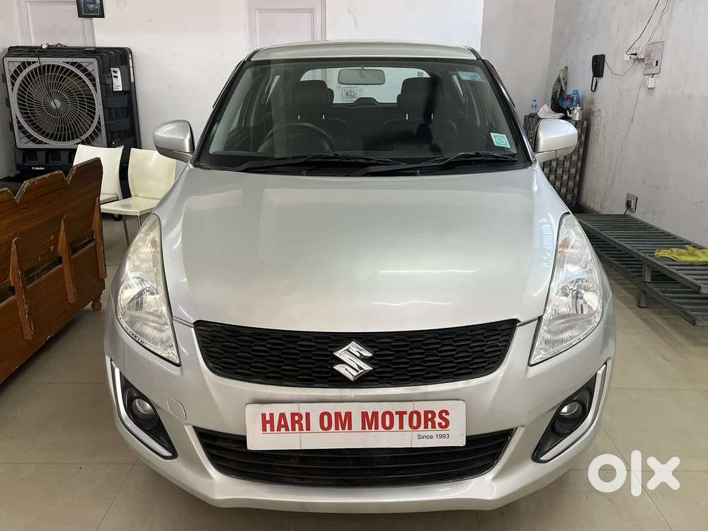 Maruti Suzuki Swift Lxi Option, 2017, Petrol