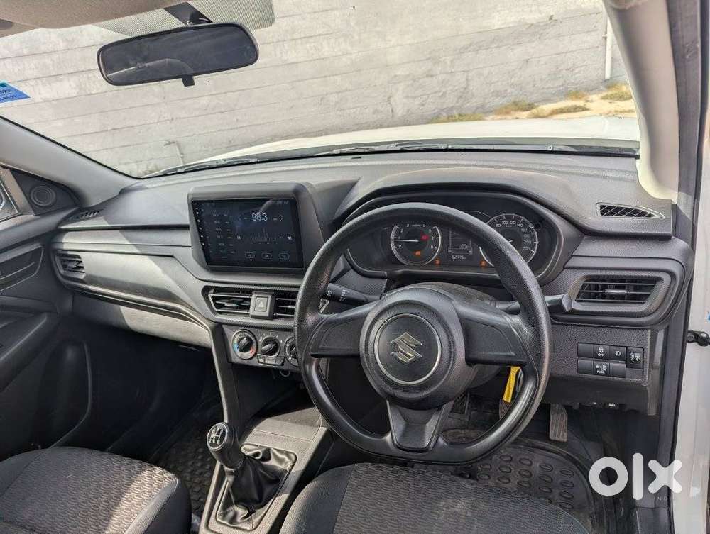 Maruti Suzuki Brezza 1.5 Lxi Cng, 2024