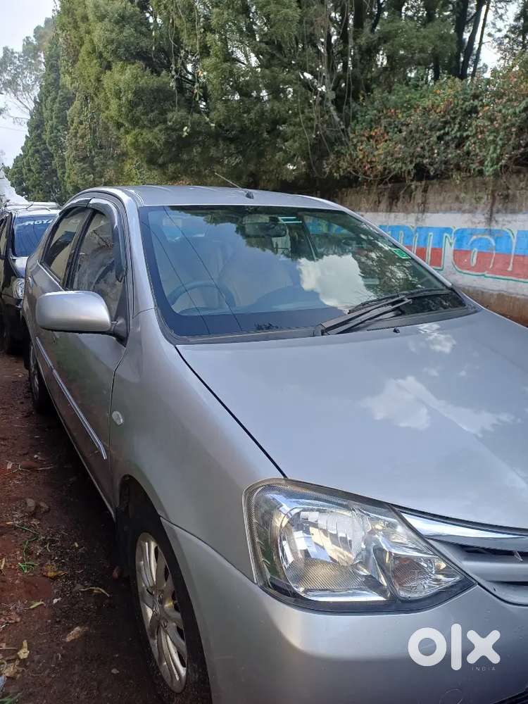 Toyota Etios 2012 Diesel 150000 Km Driven