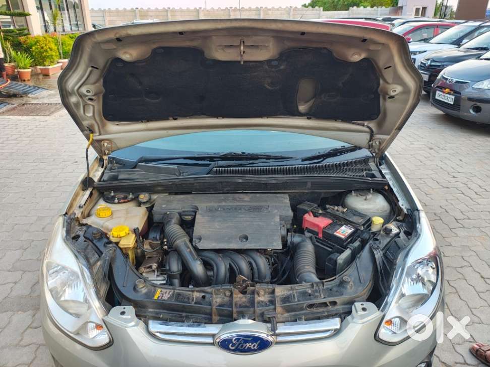 Ford Figo 1.2p Titanium Mt, 2012, Petrol