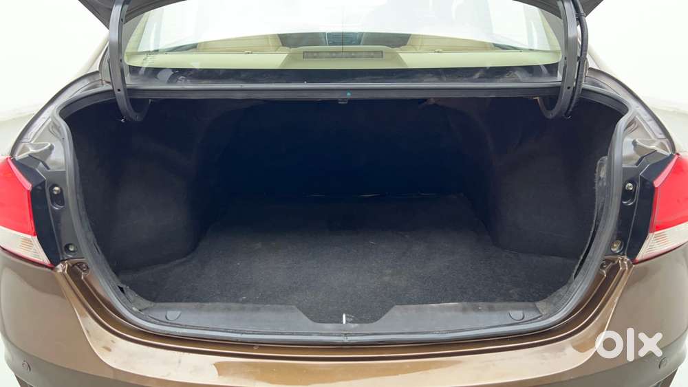 Maruti Suzuki Ciaz Zxi Plus, 2016, Petrol