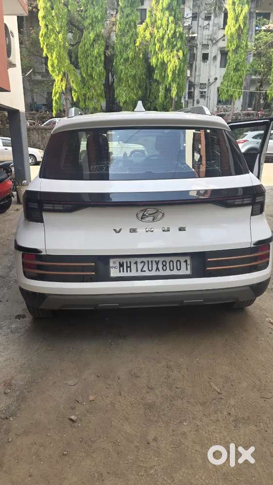 Urgent Sale Hyundai Venue Excellent Condition  Vvip Number 8001*
