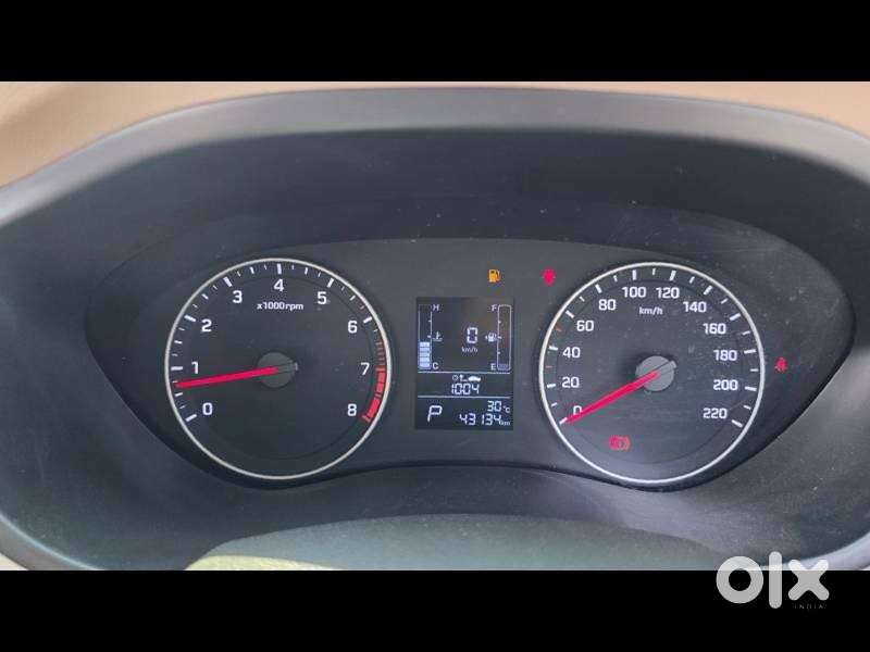 Hyundai I20 Petrol Cvt Asta, 2018, Petrol