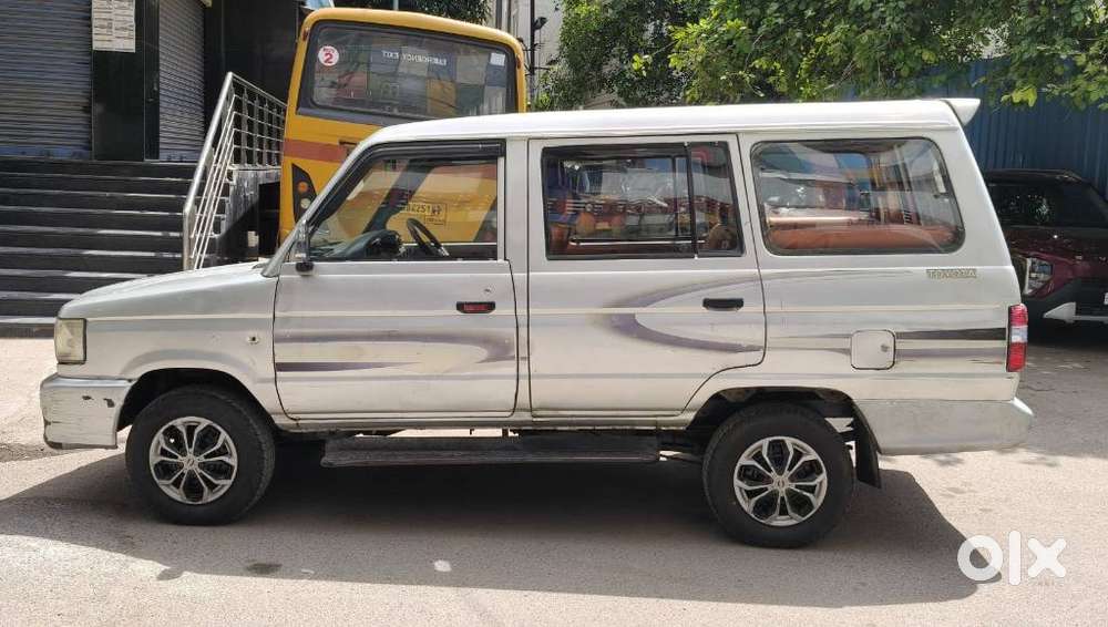 Toyota Qualis Fs B2, 2004, Diesel