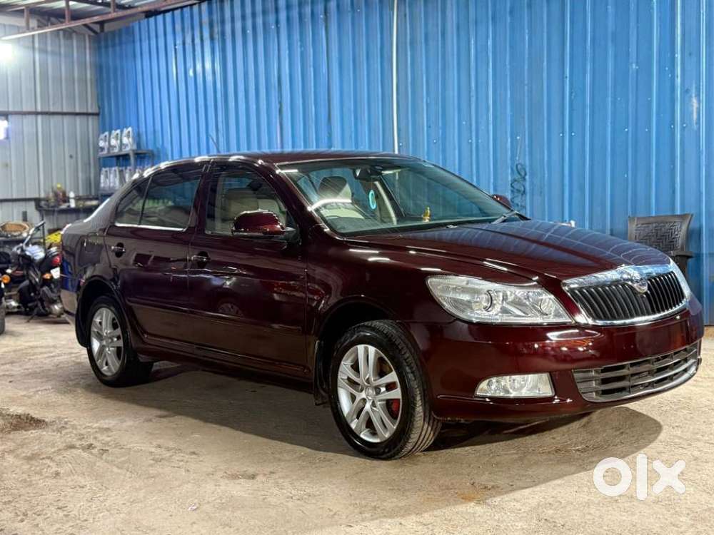 Skoda Laura 2.0 Ambition Tdi Cr At, 2014, Diesel