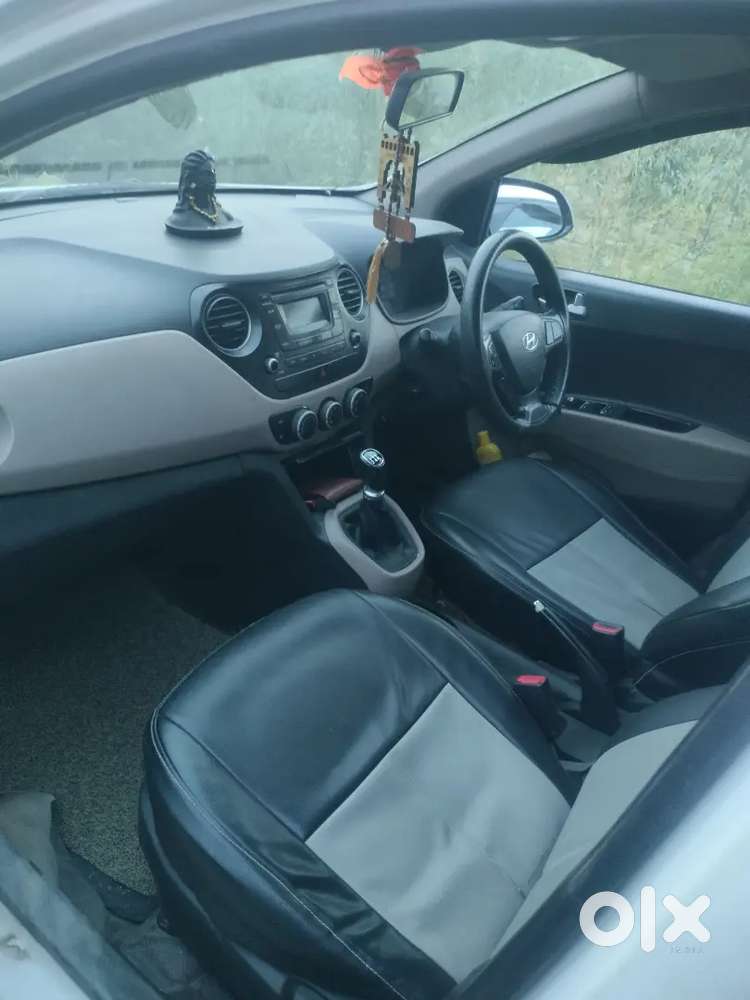 Hyundai Xcent 2016