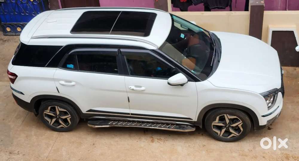 Hyundai Alcazar Prestige Executive 7-seater (diesel) - First Owner