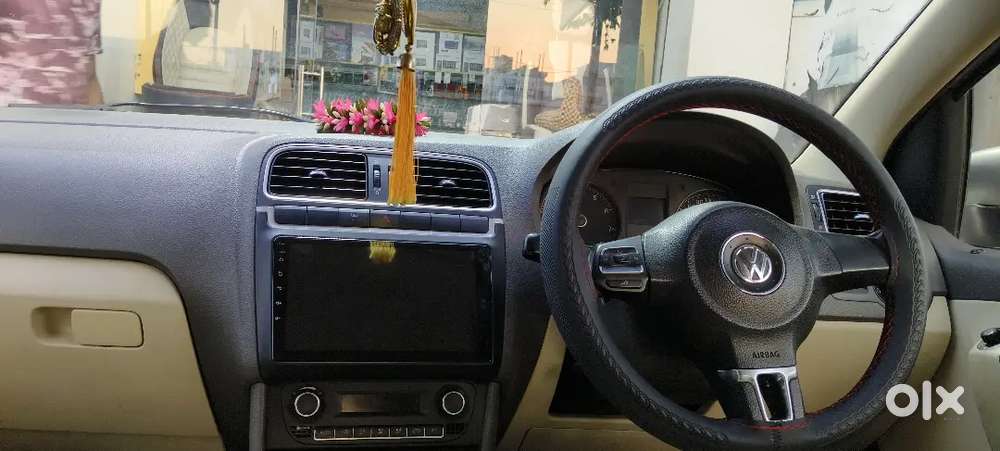 Volkswagen Vento 1.6 Celeste Highline 2013