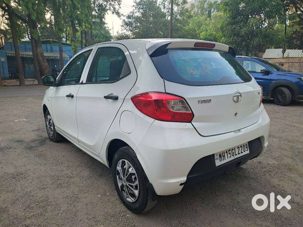 Tata Tiago 1.2 Revotron Xm, 2018, Petrol