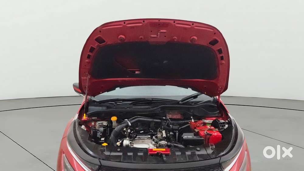 Tata Altroz Xz Plus I-turbo (s), 2023, Petrol